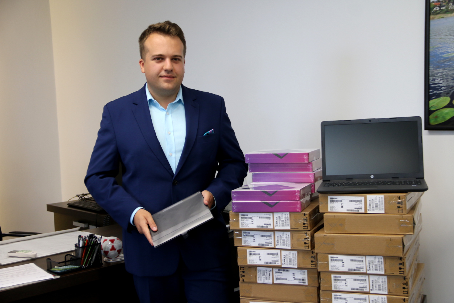 prezydent i laptopy