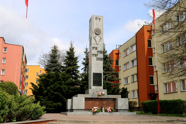 pomnik niepodległości 